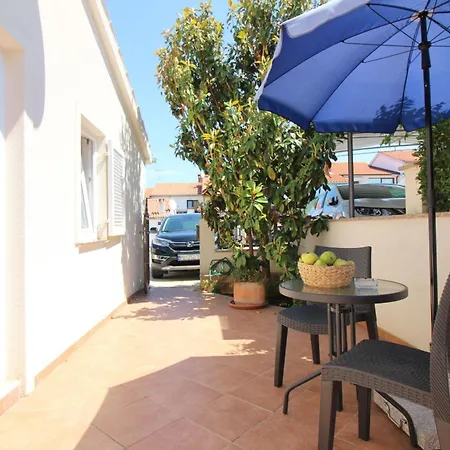 Fuer 2 Personen In Strandnaehe Mit Terrasse Apartman *